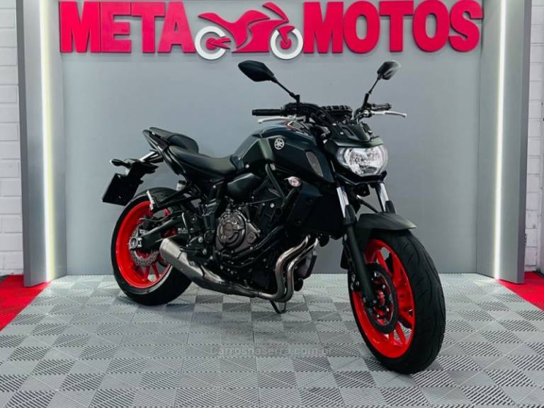 YAMAHA - MT - 2021/2022 - Cinza - R$ 45.900,00
