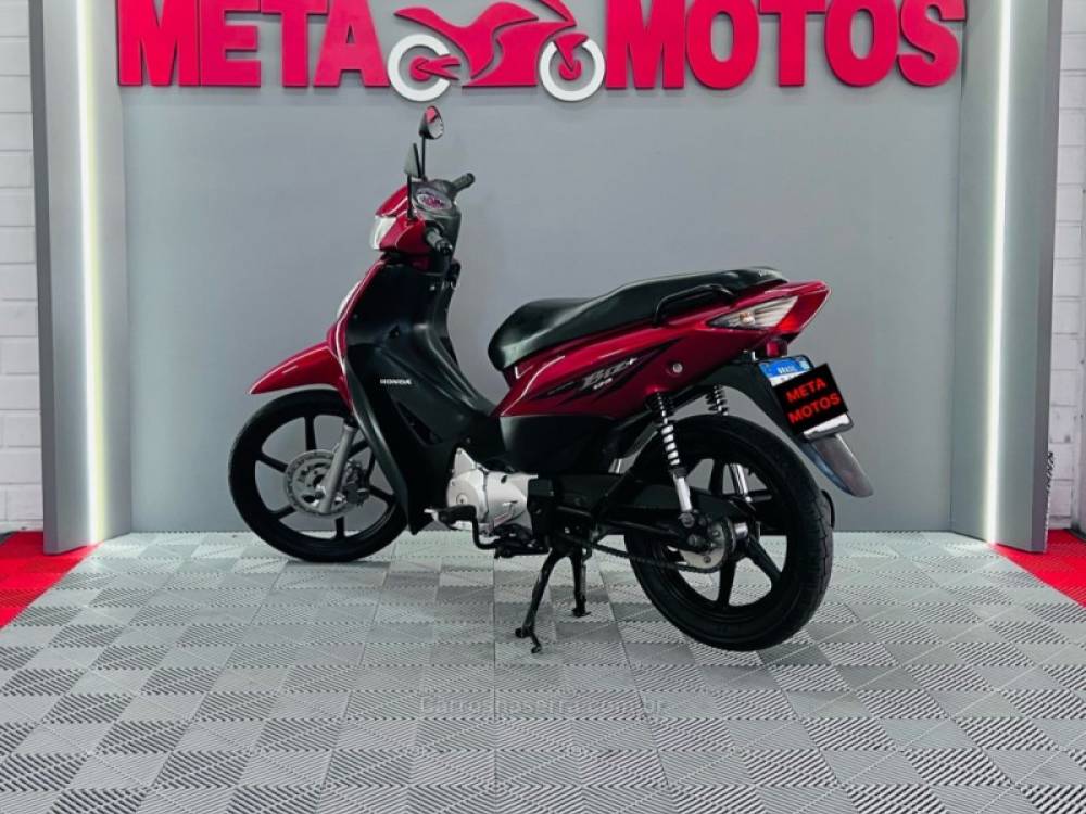 HONDA - BIZ 125 - 2010/2010 - Vermelha - R$ 10.900,00