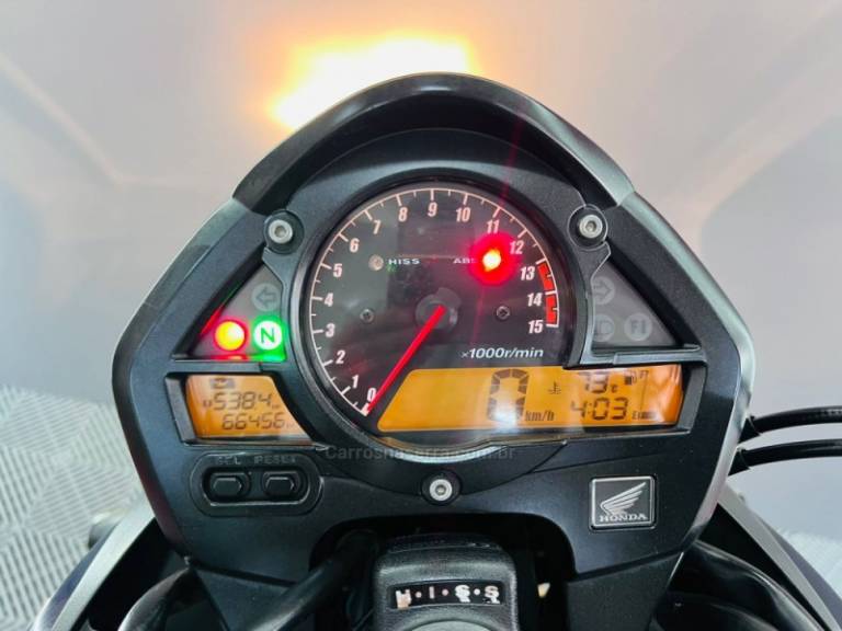 HONDA - CB 600F - 2011/2011 - Azul - R$ 39.500,00