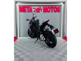 KAWASAKI - Z-1000 - 2020/2020 - Preta - R$ 61.900,00