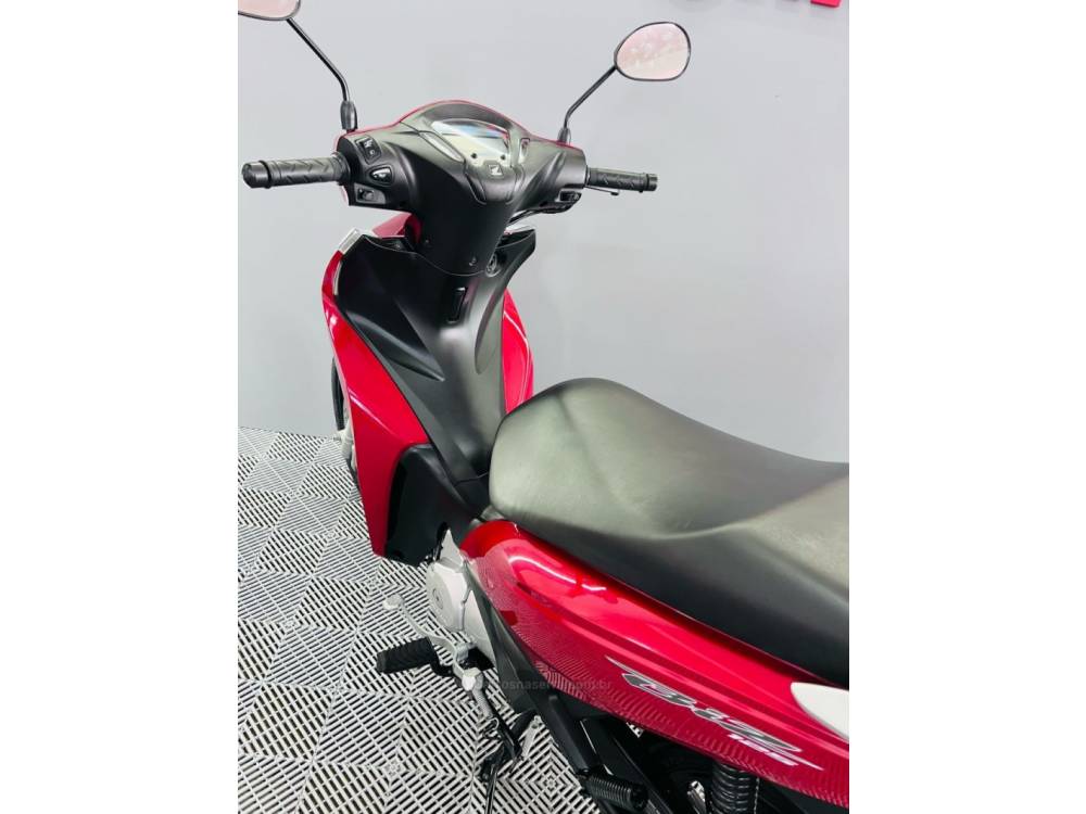 HONDA - BIZ 125 - 2021/2021 - Vermelha - R$ 16.900,00