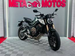 HONDA - CB 650R - 2023/2023 - Verde - R$ 56.900,00