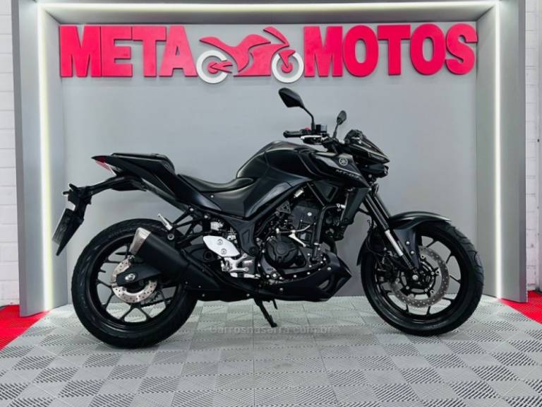 YAMAHA - MT - 2022/2023 - Preta - R$ 31.500,00