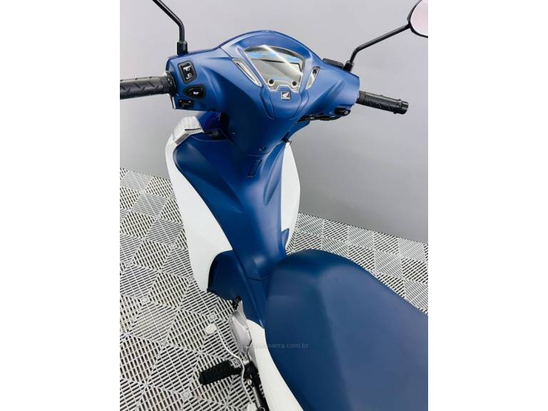 HONDA - BIZ 125 - 2023/2023 - Branca - R$ 17.900,00