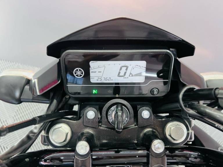 YAMAHA - FACTOR - 2022/2023 - Preta - R$ 17.500,00