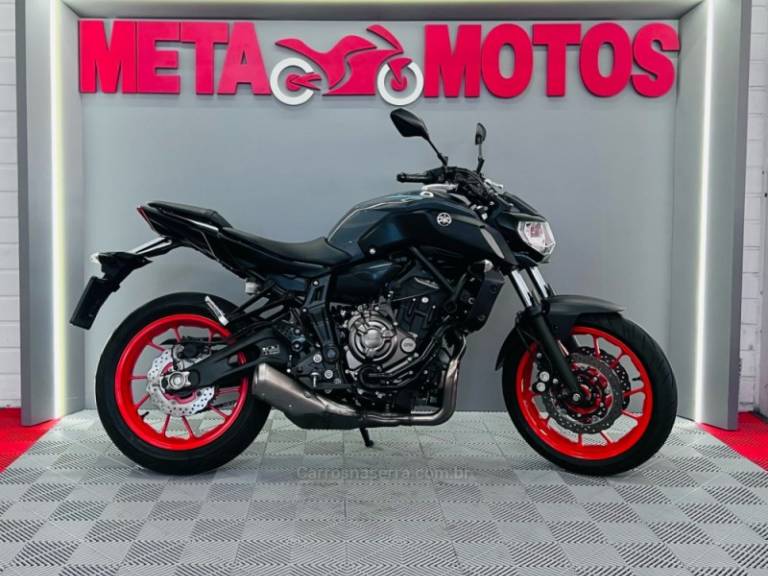 YAMAHA - MT - 2021/2022 - Cinza - R$ 45.900,00