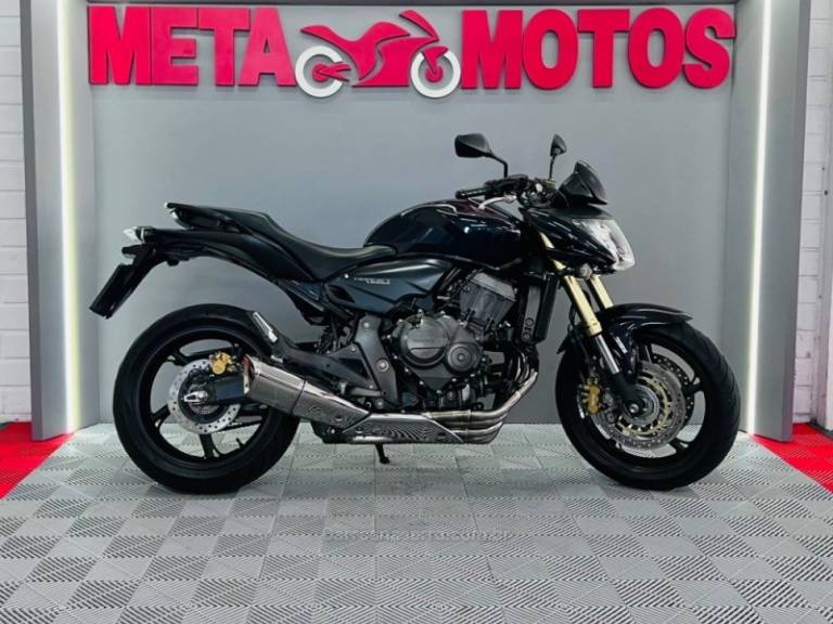 HONDA - CB 600F - 2011/2011 - Azul - R$ 39.500,00