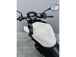 HONDA - CB 500F - 2013/2014 - Branca - R$ 25.900,00