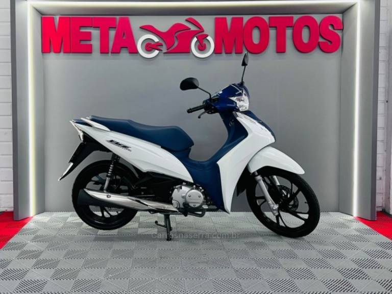 HONDA - BIZ 125 - 2023/2023 - Branca - R$ 17.900,00