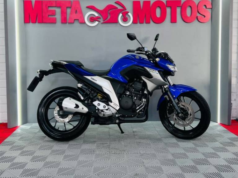 YAMAHA - FAZER - 2020/2021 - Azul - R$ 21.900,00