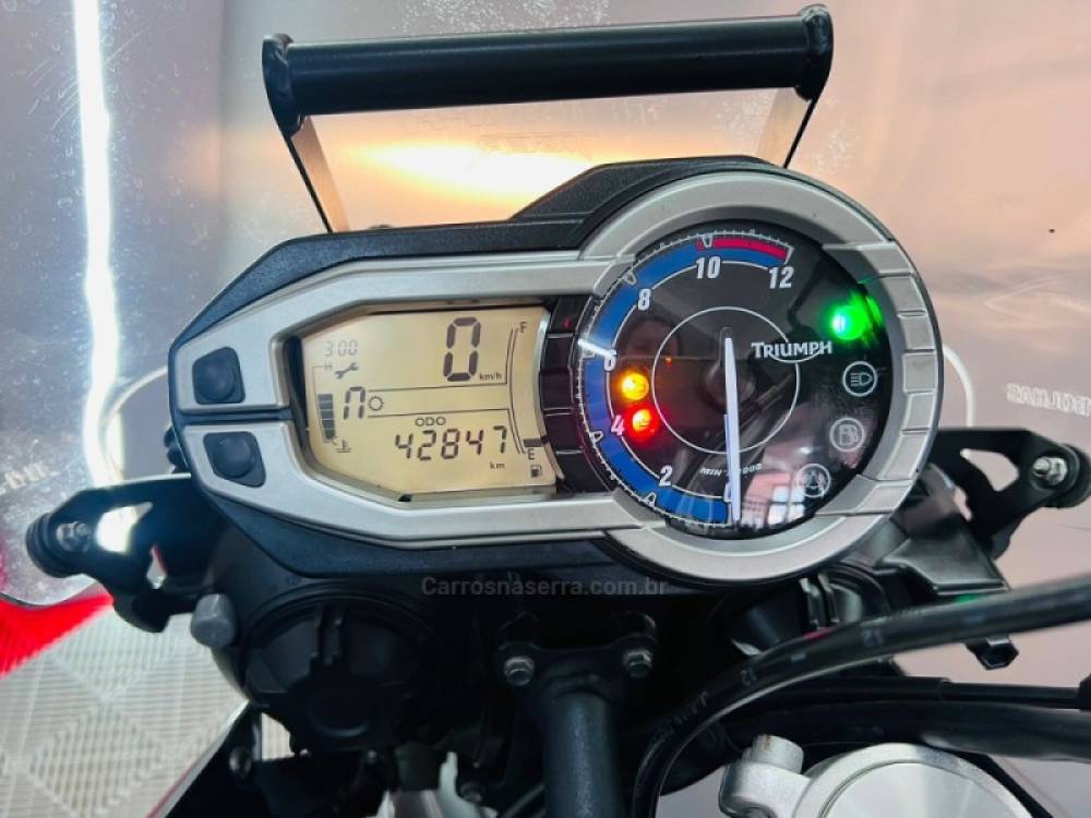 TRIUMPH - TIGER 800XC - 2013/2014 - Branca - R$ 43.900,00