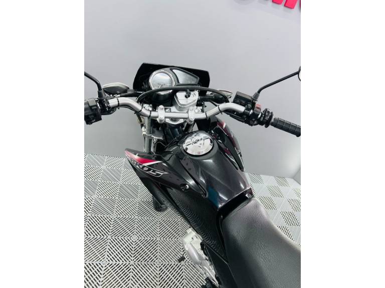 HONDA - NXR 150 - 2013/2013 - Preta - R$ 13.500,00