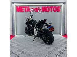 HONDA - CB 1000R - 2015/2015 - Preta - R$ 53.900,00