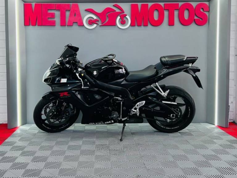 SUZUKI - GSXR - 2008/2009 - Preta - R$ 37.900,00