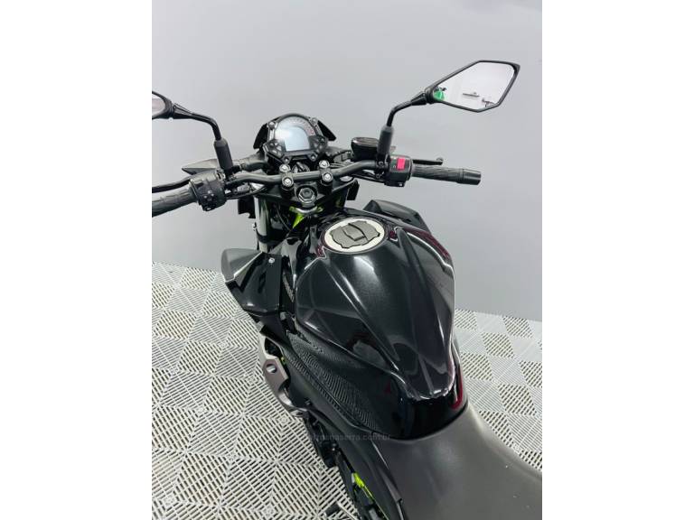 KAWASAKI - Z400 - 2020/2020 - Cinza - R$ 27.900,00