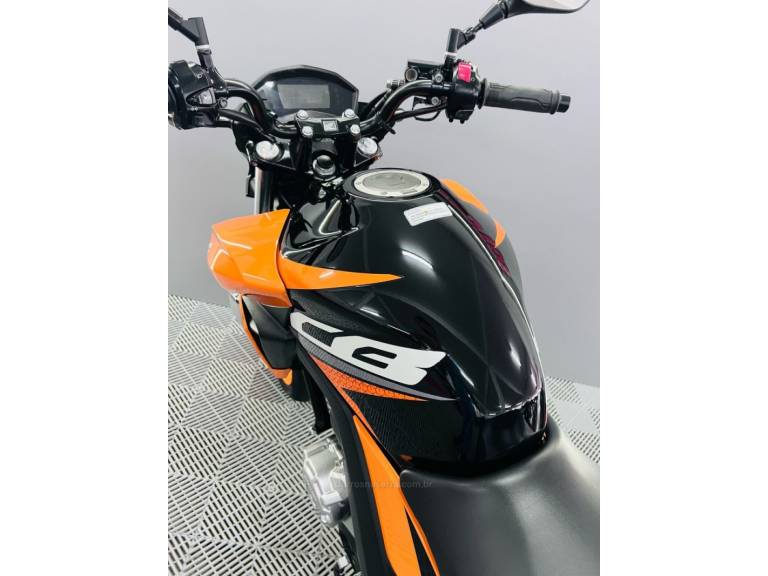 HONDA - CB 250F TWISTER - 2018/2019 - Laranja - R$ 19.900,00