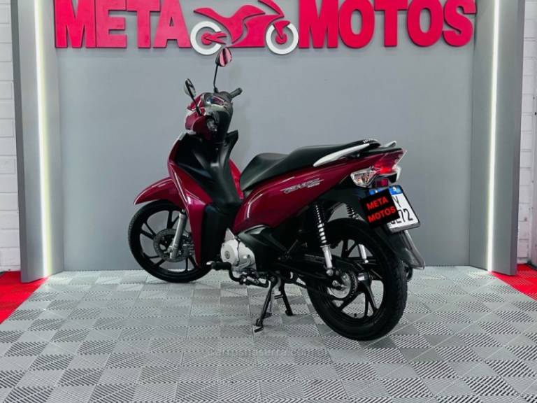 HONDA - BIZ 125 - 2021/2021 - Vermelha - R$ 16.900,00