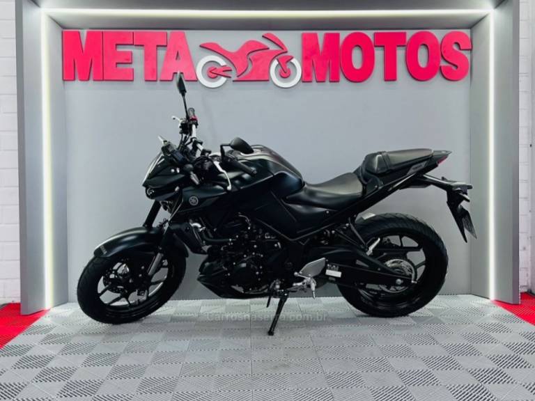 YAMAHA - MT - 2022/2023 - Preta - R$ 31.500,00