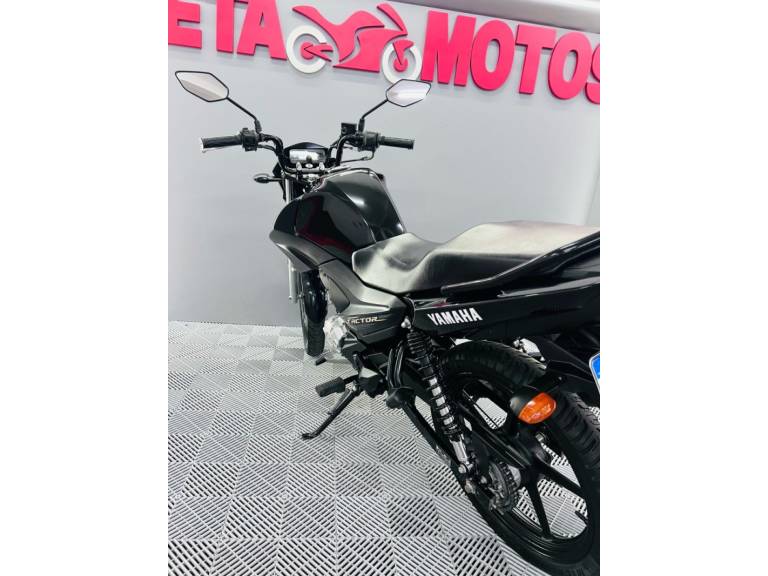 YAMAHA - FACTOR YBR - 2023/2024 - Preta - R$ 16.900,00