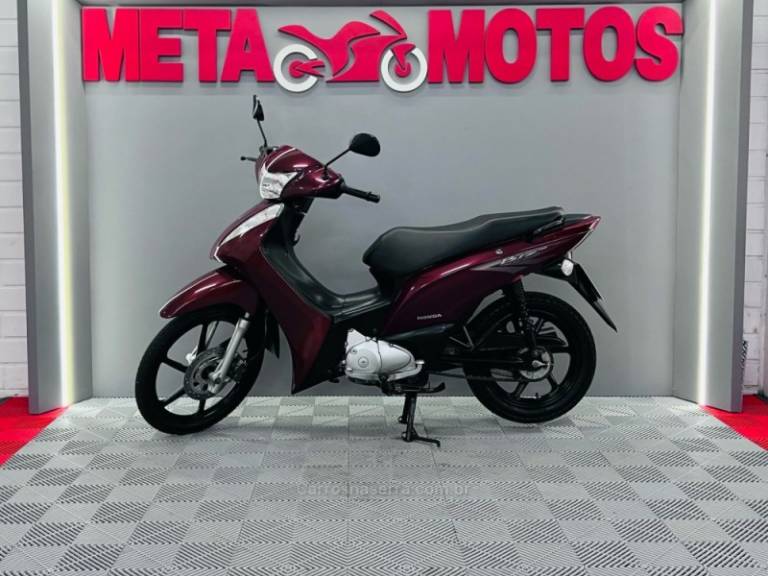 HONDA - BIZ 125 - 2012/2012 - Vermelha - R$ 12.900,00