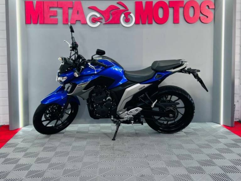 YAMAHA - FAZER - 2020/2021 - Azul - R$ 21.900,00