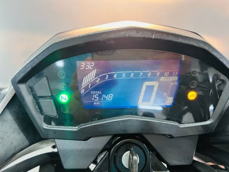 HONDA - CB 250F TWISTER - 2018/2019 - Laranja - R$ 19.900,00