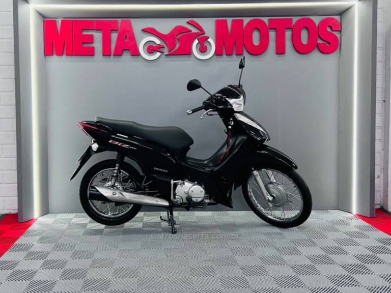 HONDA - BIZ 125 - 2013/2014 - Preta - R$ 12.300,00
