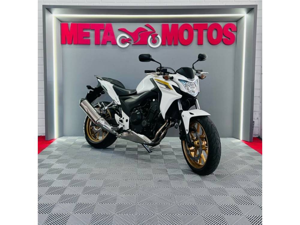 HONDA - CB 500F - 2013/2014 - Branca - R$ 25.900,00